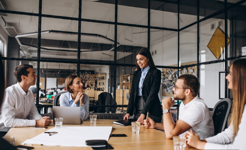 Como o Networking entre Empreendedores Pode Impulsionar Seu Crescimento